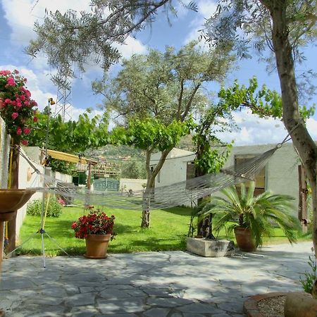 Casa Vacanze Borgo Borghese SantʼAlessio Siculo Exterior foto